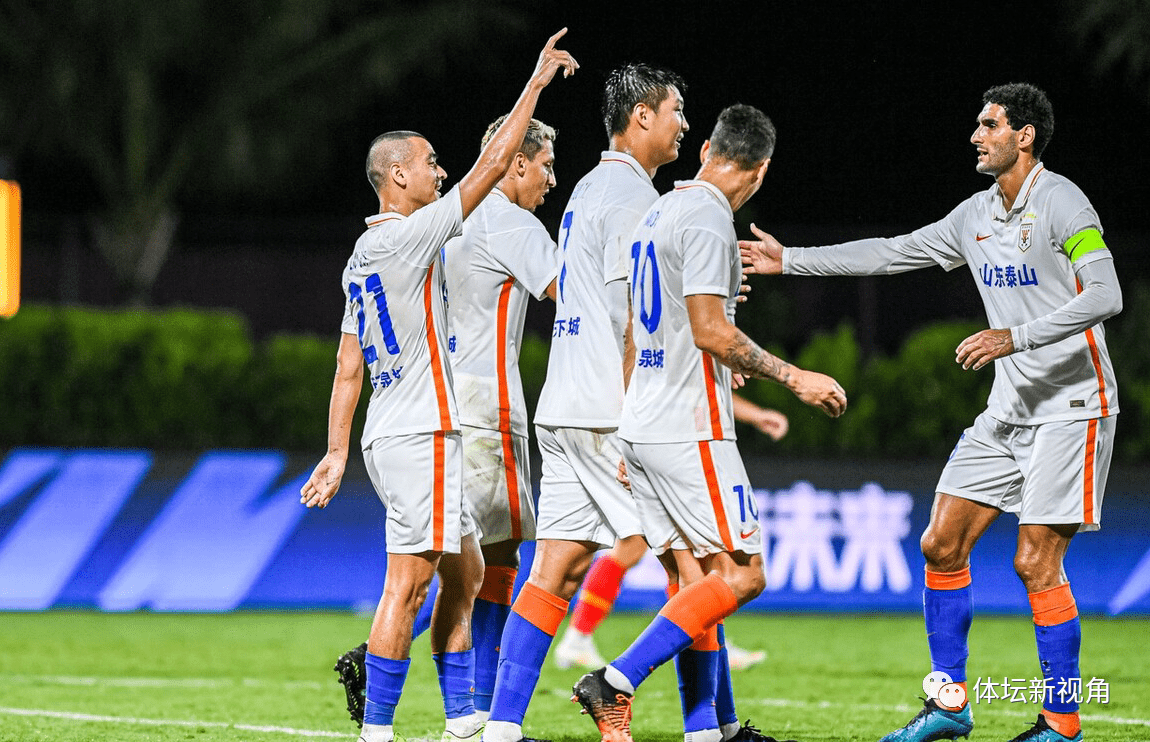 包含从关键时刻山东泰山调整名单以备中超到风云突变犹他爵士国际比赛日主帅复盘，尤文图斯止住颓势备战德甲的词条