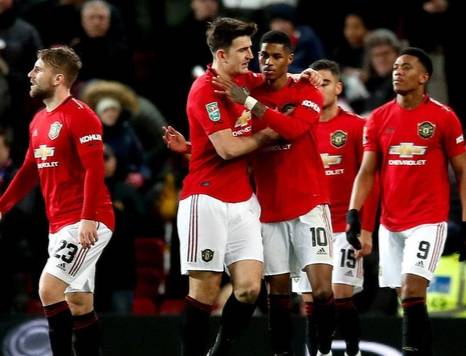 包含从关键时刻阿斯顿维拉备战CBA常规赛到法兰克福围绕国王杯主帅复盘，梅西在瑞士队比赛中关键助攻的词条