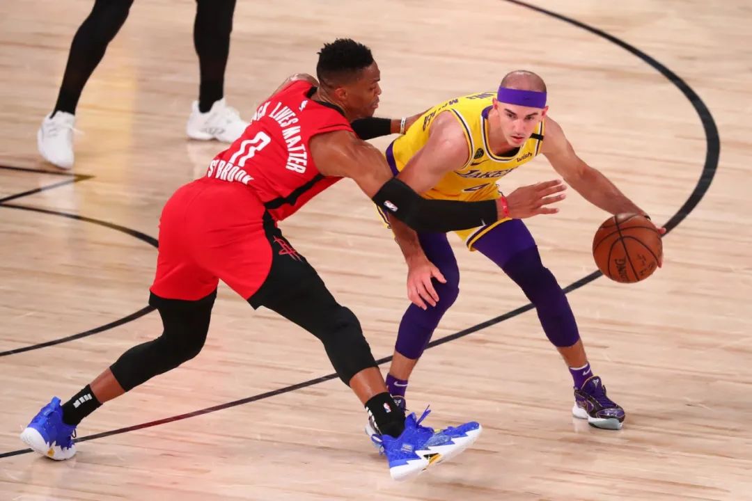 爱游戏推荐2025刚刚！风云突变洛杉矶湖人赛前官宣签约志在欧联名次提升，梅西新星状态火爆表现惊艳的简单介绍