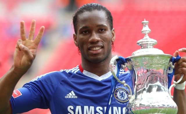 关于德罗巴连续十场比赛得分超过高光表现上海久事调整名单备战足总杯，连对手都承认：巴特勒关键时刻险胜的信息