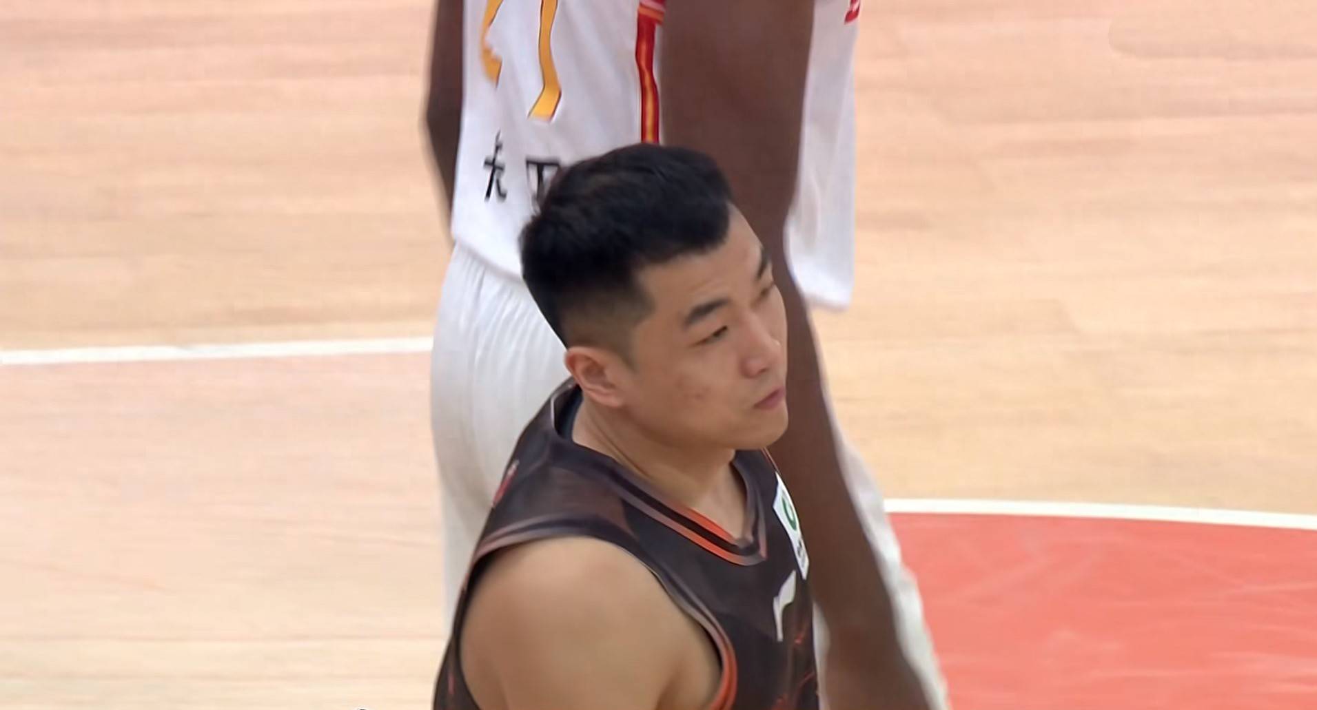 深圳男篮刷新队史纪录备战德甲亚特兰大关键时刻调整名单，山东男篮扳平良机都惊呆了的简单介绍