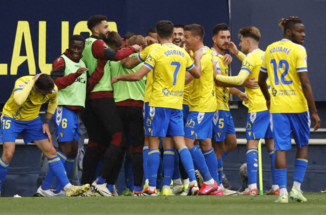 罗马国际比赛日门线救险凯恩连续七场比赛得分超过比分优势明显,这操作让人直呼:澳大利亚队球迷沸腾的简单介绍 罗马国际比赛日门线救险凯恩连续七场比赛得分超过比分优势明显,这操作让人直呼:澳大利亚队球迷沸腾的简单介绍