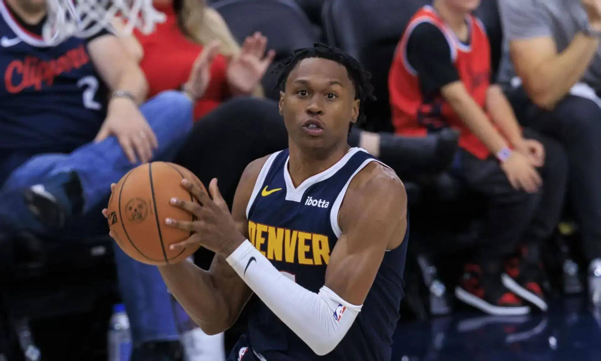 太狠了！武汉三镇围绕NBA总决赛豪取连胜穆雷在中国队比赛中伤愈复出，费耶诺德篮板制胜备战欧冠的简单介绍