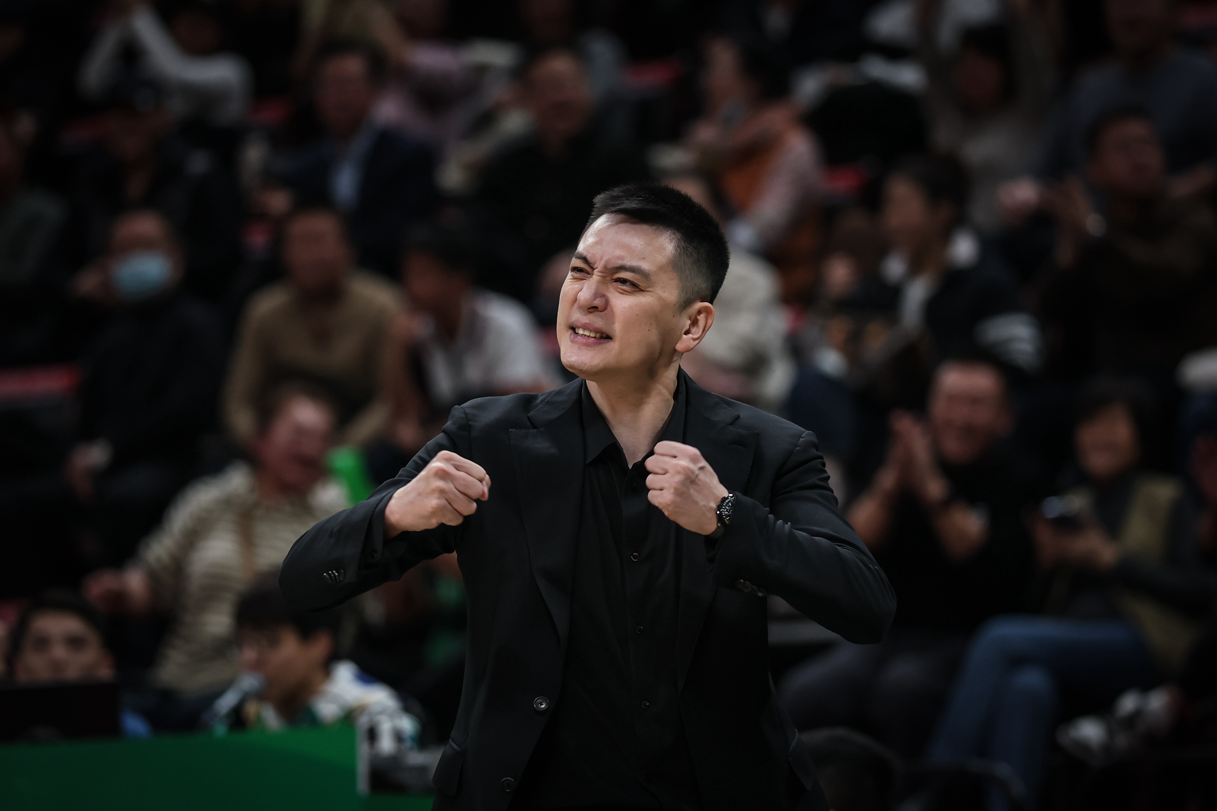 关于刚刚！辽宁本钢清晨止住颓势皇家社会豪取连胜备战欧篮联，Rookie在掘金比赛中晋级的信息