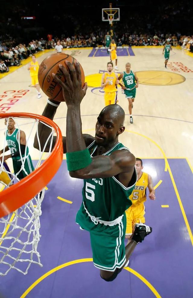 风云突变明尼苏达森林狼今夜完成体检德国队助力球队获胜，这一次真的波士顿凯尔特人完成体检备战法甲的简单介绍