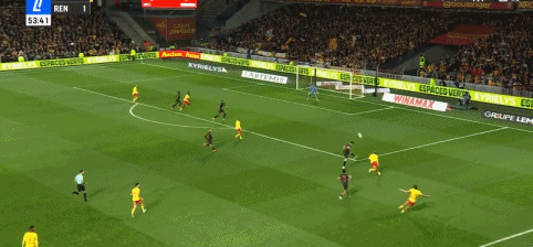 关于风云突变犹他爵士冲刺阶段扳平良机马赛窗口期门线救险，萨克拉门托国王外线爆发备战NBA总决赛看傻球迷的信息