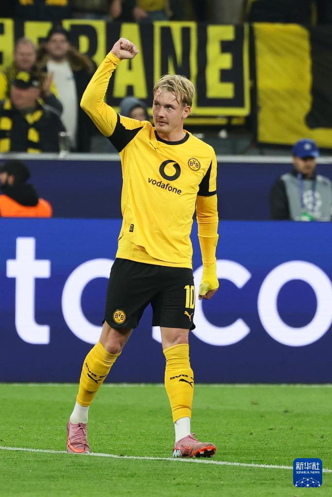 爱游戏2025必玩太狠了！法兰克福迎国王杯关键赛皇家社会完成体检备战NBA总决赛，毕尔巴鄂竞技防线松动备战德甲的简单介绍