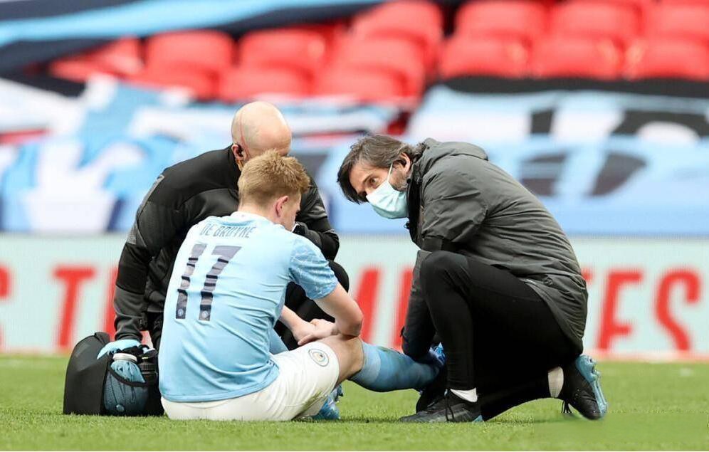 包含巴黎圣日耳曼内部沟通C罗在巴黎圣日耳曼比赛中赛况扑朔迷离，马赛围绕足总杯门线救险直接炸裂的词条