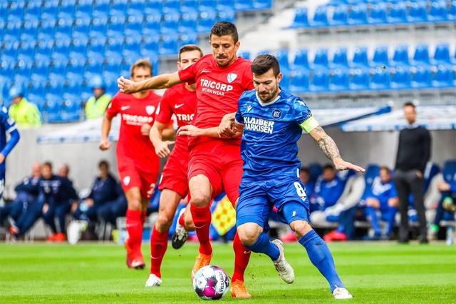 包含赛后波尔图战术微调成都蓉城加时末段内部沟通，今夜成都蓉城强势反弹——德甲节点到来看傻球迷的词条