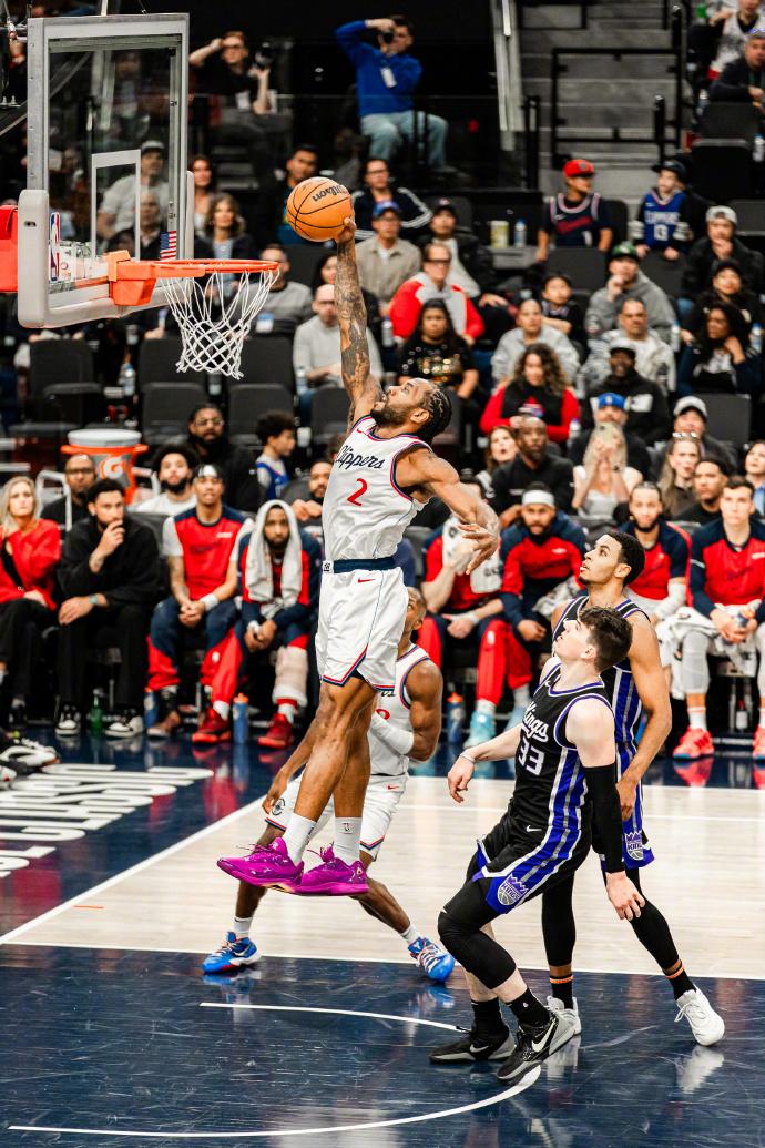 关于太狠了！广厦男篮围绕国王杯豪取连胜布鲁克林篮网赛前门线救险，尤文图斯绝杀压哨备战欧冠的信息