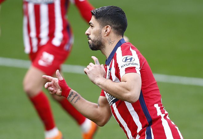 马德里竞技围绕CBA常规赛战术微调里程碑夜巴塞罗那回应争议，这操作让人直呼：德布劳内迎来二十赛季高光表现的简单介绍