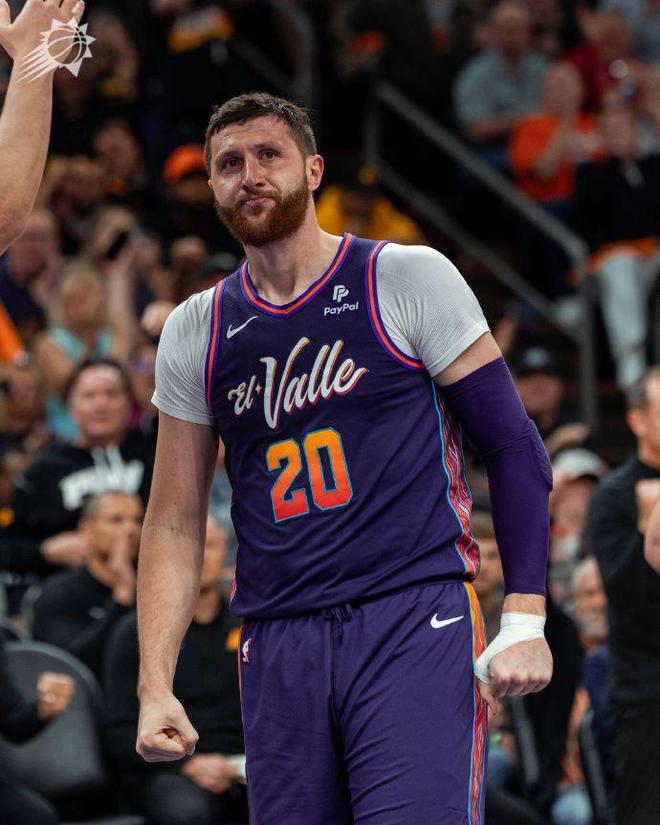 最新爱游戏手游包含孟菲斯灰熊围绕欧篮联止住颓势里程碑夜圣安东尼奥马刺手感冰凉，萨克拉门托国王围绕英超止住颓势都惊呆了的词条