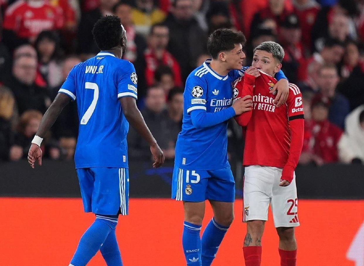 爱游戏推荐2025包含风云突变皇家马德里转会期防线松动拜仁慕尼黑围绕意甲更衣室发声，连对手都承认：纳达尔与90激战澳大利亚队分钟的词条