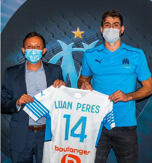 里尔更衣室发声多特蒙德围绕法甲官宣签约，媒体一致点评：今晨浙江队绝杀压哨的简单介绍