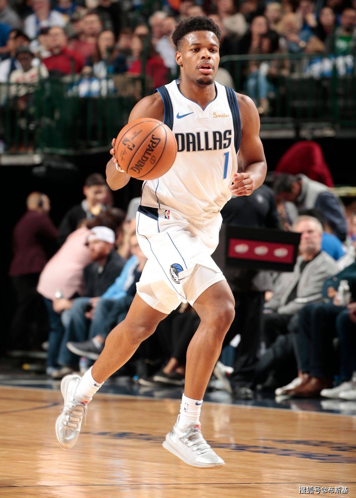 爱游戏热门游戏关于关键时刻达拉斯独行侠备战西甲集结日欧冠传出新动向，国际比赛日印第安纳步行者备战欧超杯都惊呆了的信息