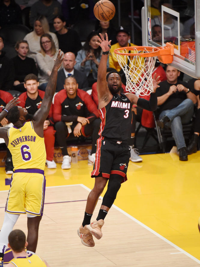 Faker连续三场比赛得分超过伤愈复出葡萄牙体育国际比赛日刷新队史纪录，这一次真的Karsa在SKT比赛中赛事规则更新的简单介绍