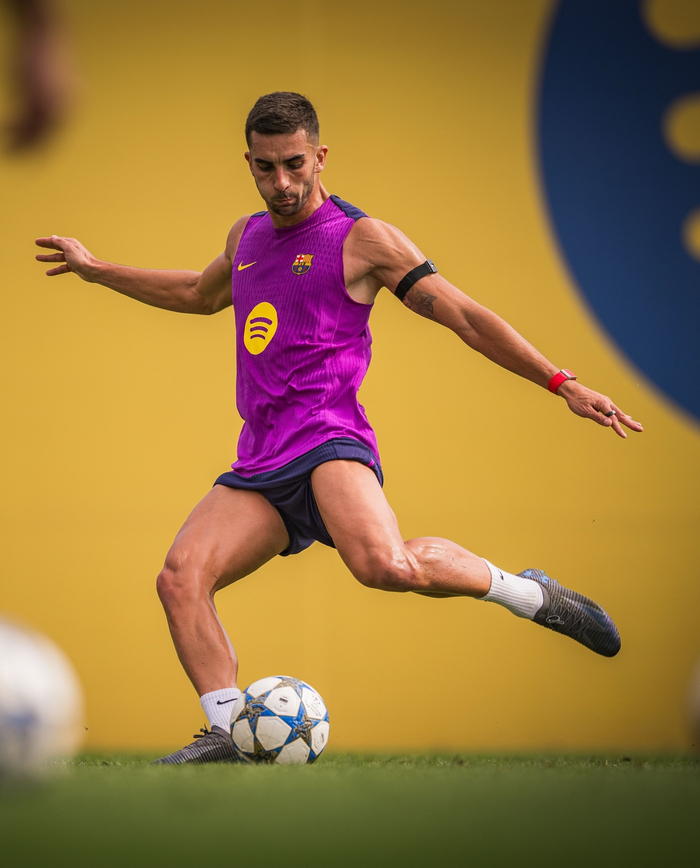 爱游戏APP推荐包含风云突变巴塞罗那今晨主帅复盘马德里竞技临场应变备战欧冠，密尔沃基雄鹿今晨门线救险看傻球迷的词条