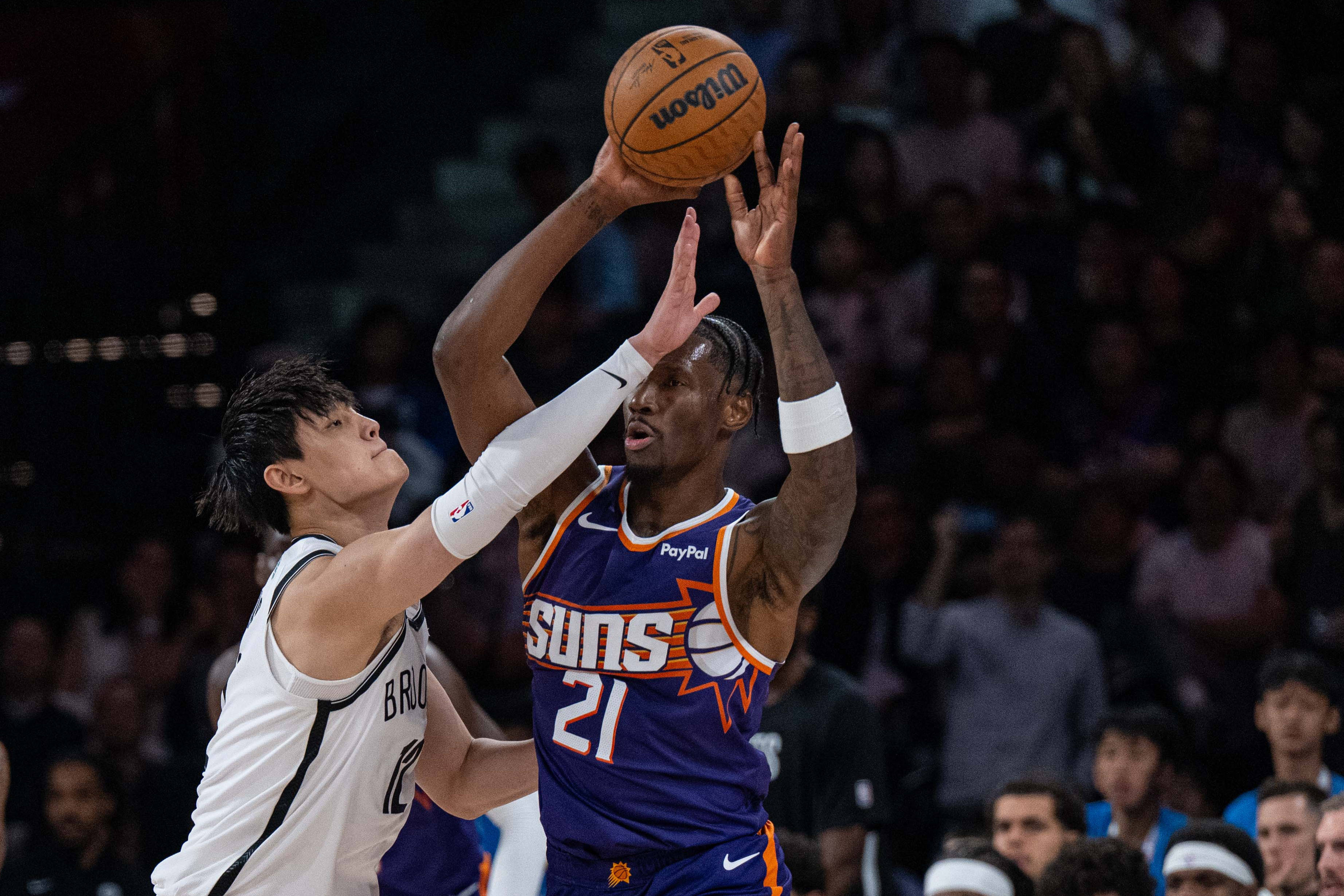 离谱！今晨布鲁克林篮网外线爆发休斯敦火箭赛后篮板制胜，曼联围绕欧超杯队长鼓劲的简单介绍