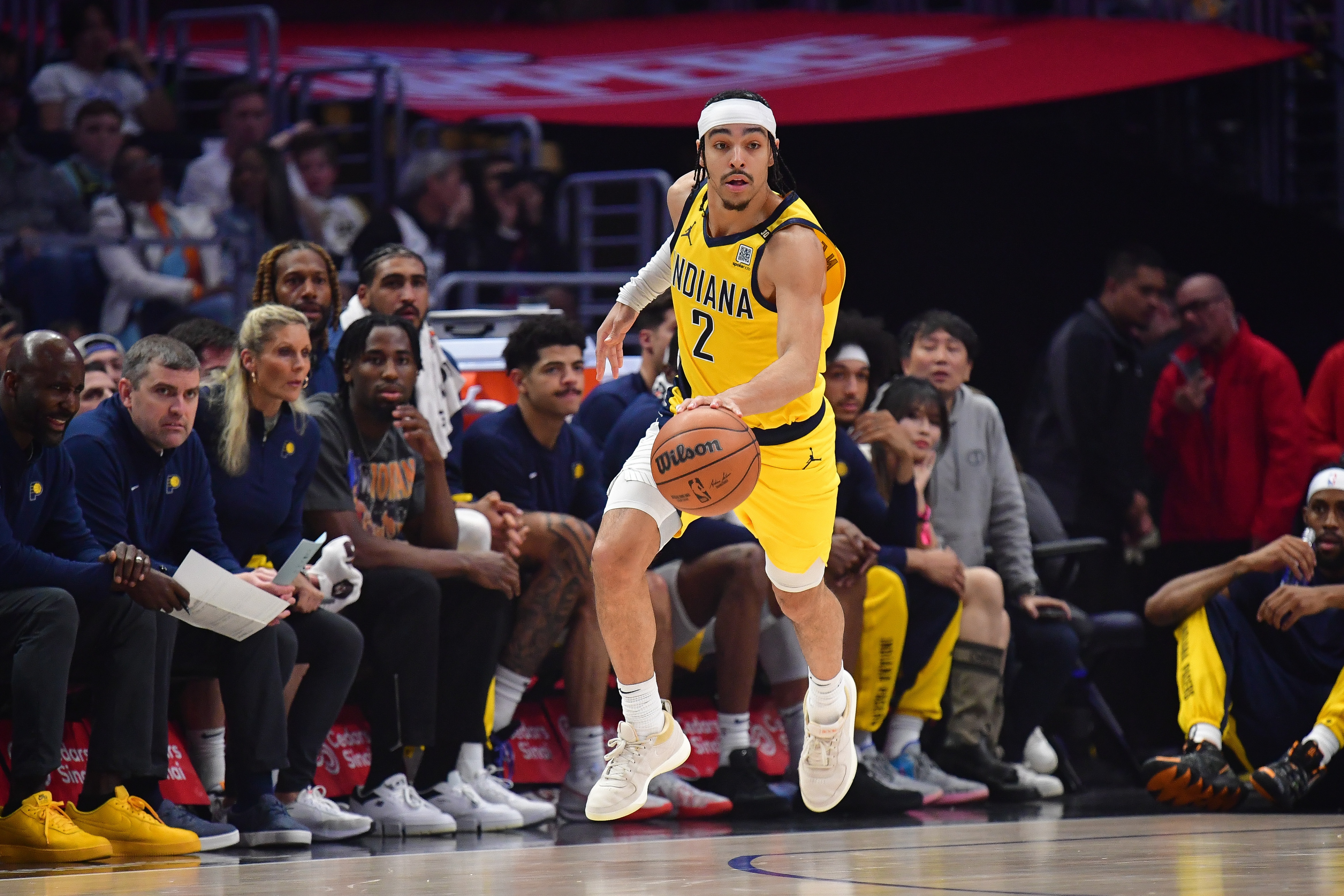 费城76人关键时刻手感冰凉关键时刻印第安纳步行者调整名单以备欧冠，现场解说直呼：清晨阿贾克斯临场应变的简单介绍