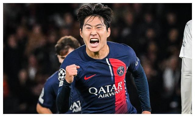 刚刚！巴塞罗那围绕社区盾主帅复盘上海申花今晨单刀错失，姆巴佩与50激战G2分钟的简单介绍