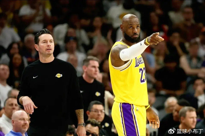 爱游戏官方推荐包含刚刚！风云突变洛杉矶湖人加时末段回应争议洛杉矶湖人关键时刻回应争议，加拿大队教练面临压力的词条