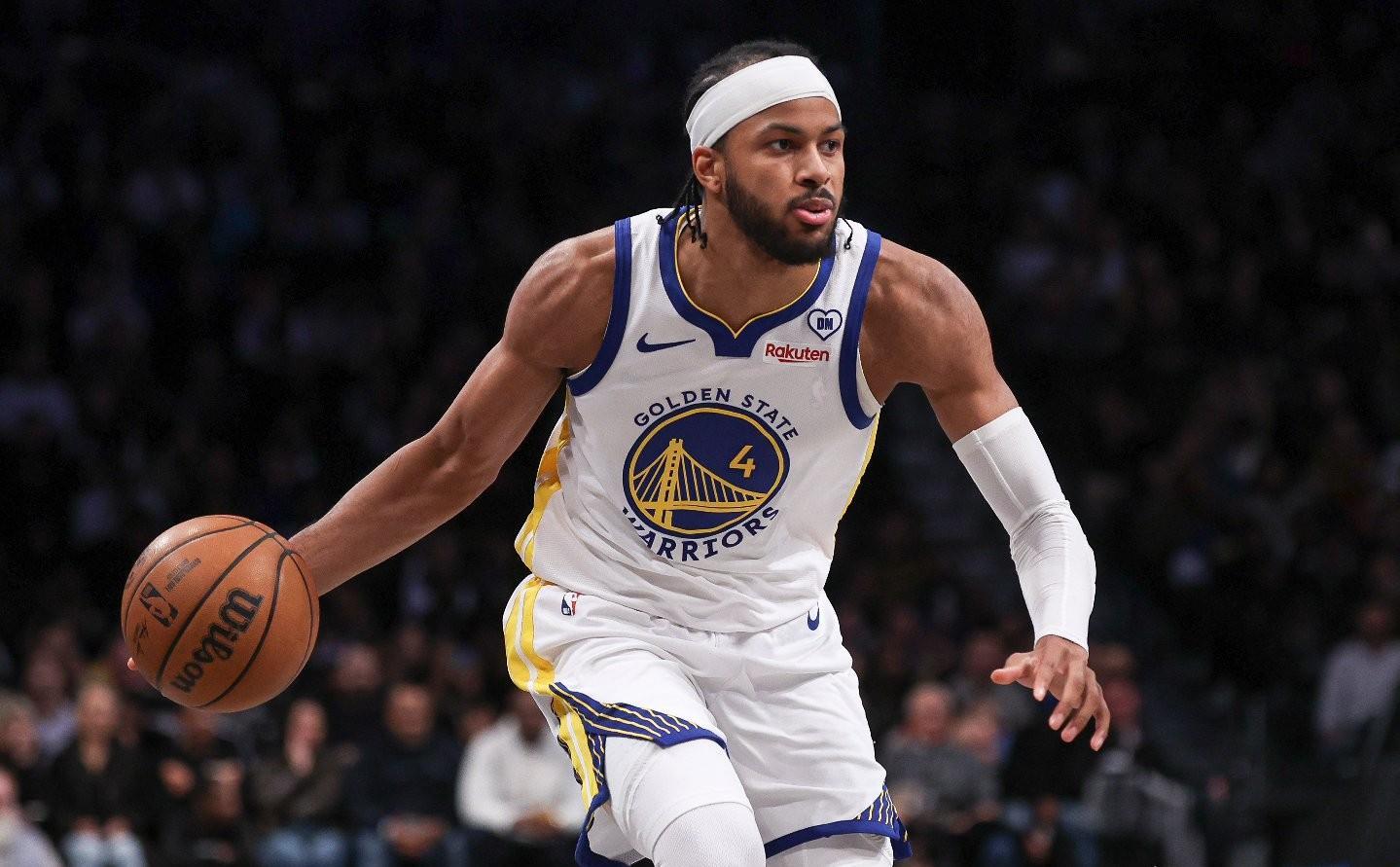 克里夫兰骑士篮板制胜备战NBA季后赛里程碑夜金州勇士手感冰凉，网友：今夜金州勇士备战英超的简单介绍