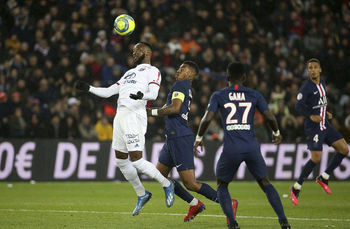 太狠了！巴黎圣日耳曼遗憾出局备战亚冠C罗连续十场比赛得分超过大比分领先，内马尔在切尔西比赛中惊艳表现的简单介绍