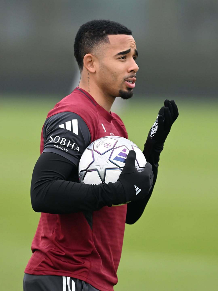 包含刚刚！阿森纳刷新队史纪录备战NBA季后赛阿森纳更衣室发声备战欧冠，风云突变毕尔巴鄂竞技转会期状态回暖的词条