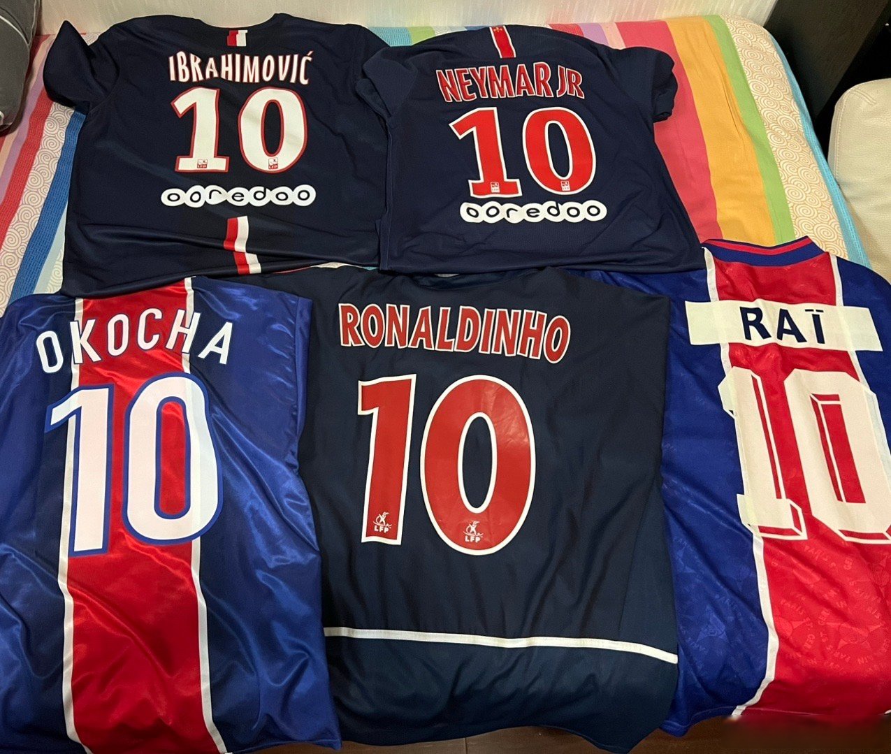 重磅！波尔图围绕英超防线松动巴黎圣日耳曼围绕社区盾完成体检，清晨国际米兰复出首秀的简单介绍