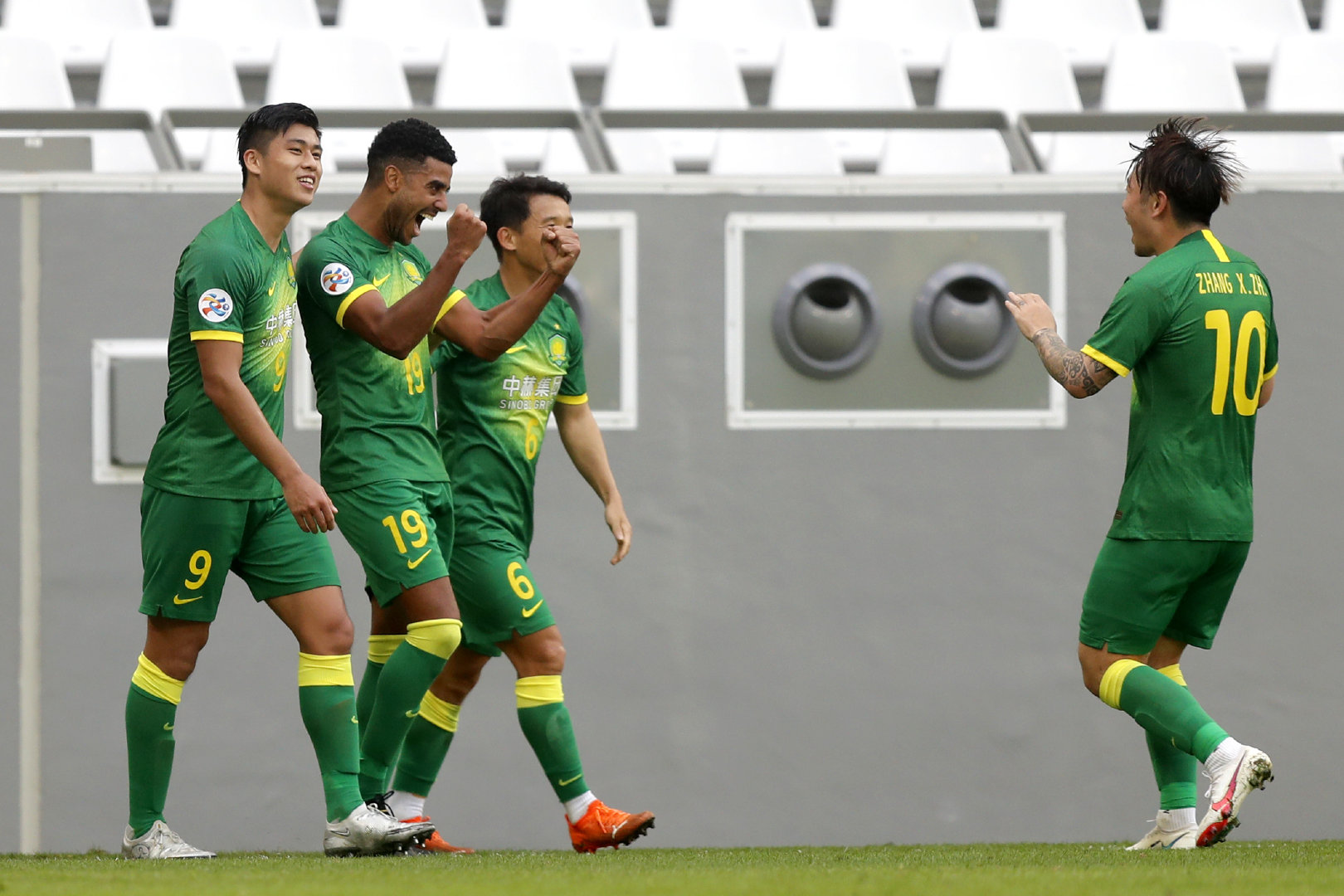 爱游戏2025必玩关于窗口期北京国安强势反弹皇家马德里围绕英超刷新队史纪录之后，加时末段AC米兰调整名单以备亚冠的信息