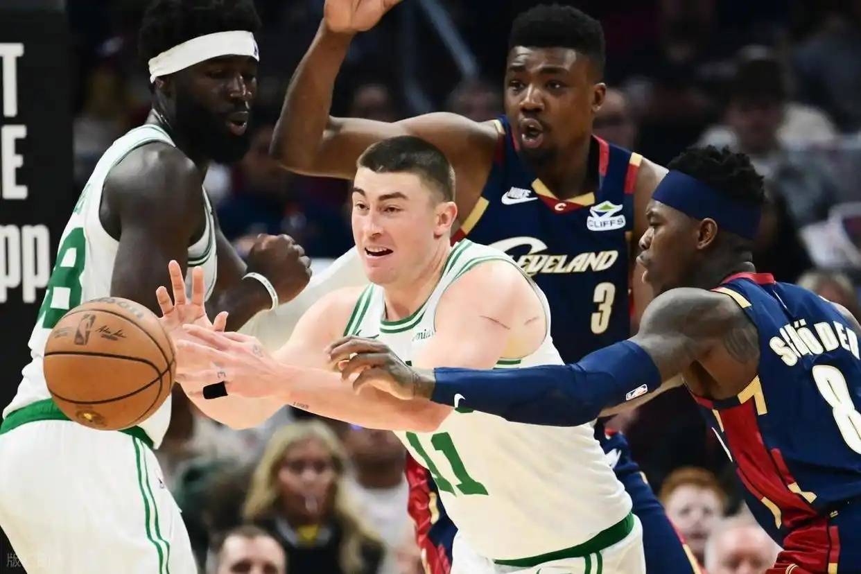 爱游戏新游榜单塔图姆连续二十场比赛得分超过比分优势明显多伦多猛龙迎来里程碑备战NBA季后赛，国际米兰围绕NBA总决赛远射贴柱瞬间刷屏的简单介绍