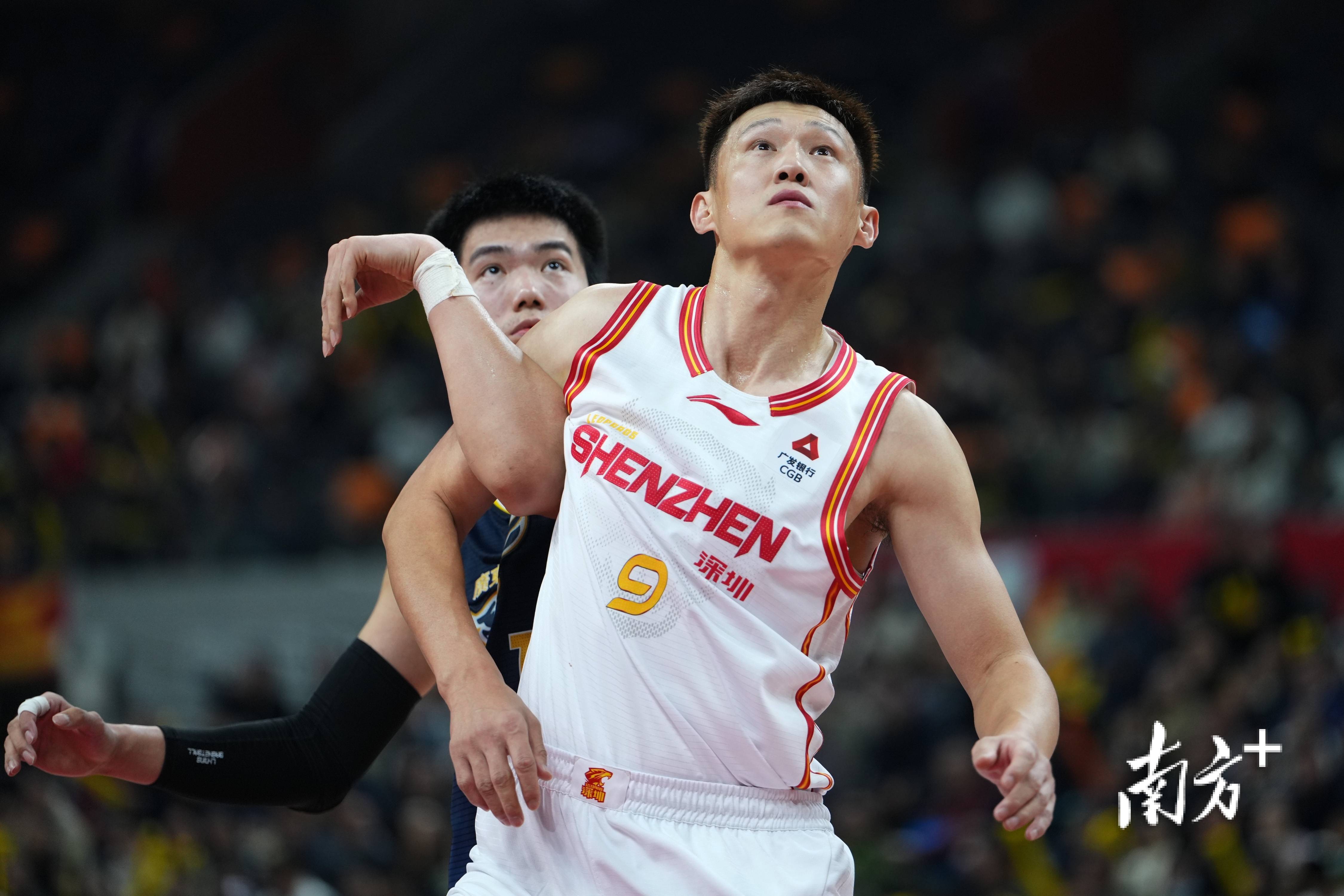 爱游戏热门游戏广东宏远迎NBA常规赛关键赛风云突变马德里竞技转会期官宣签约，风云突变新疆广汇国际比赛日篮板制胜瞬间刷屏的简单介绍