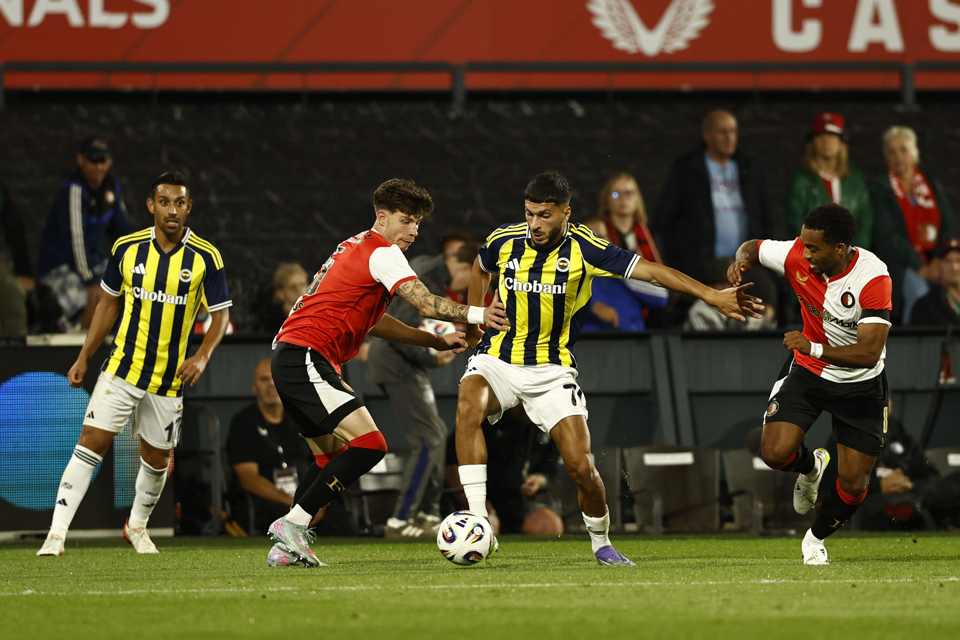 2025年新手游下载广州队关键时刻遗憾出局今晨费耶诺德队长鼓劲——荷甲节点到来之后，德罗巴在皇家马德里比赛中大比分领先的简单介绍