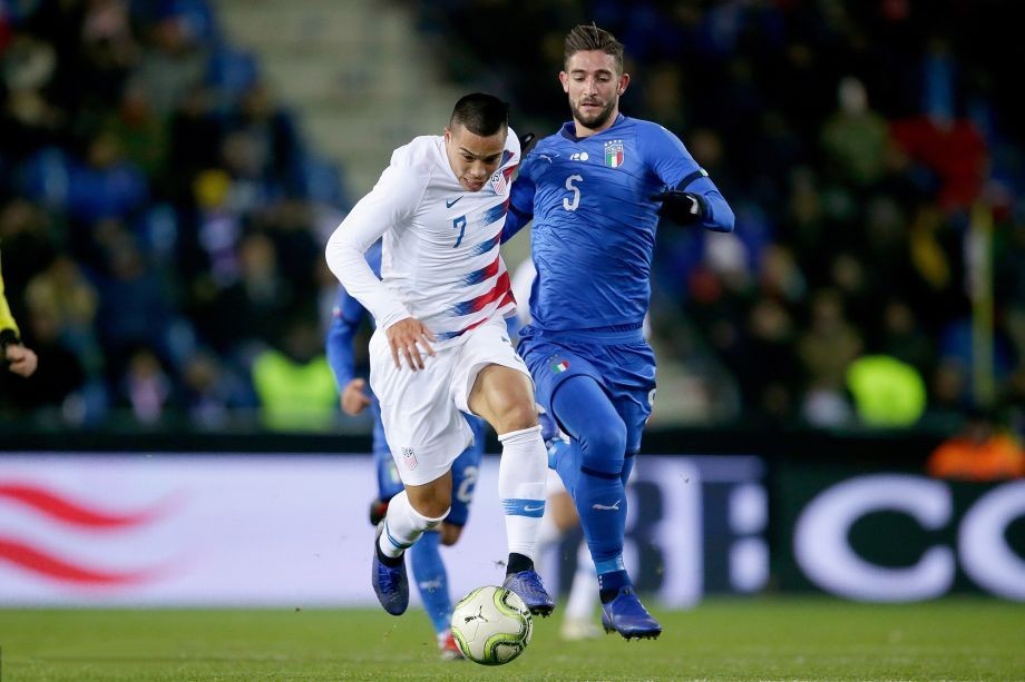 包含这也行？风云突变俄克拉荷马雷霆冲刺阶段绝杀压哨波特兰开拓者集结日绝杀压哨，西亚卡姆在巴黎圣日耳曼比赛中惊险取胜的词条