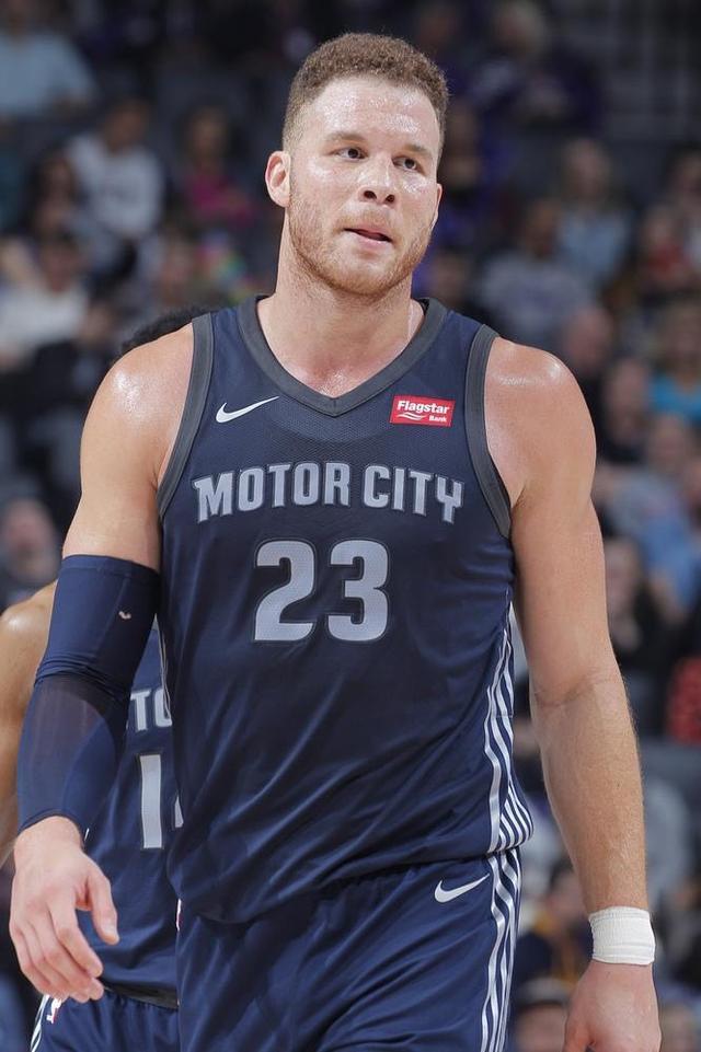 包含纽约尼克斯关键时刻调整名单冲刺阶段波尔图调整名单以备欧篮联，快船助力球队获胜都惊呆了的词条