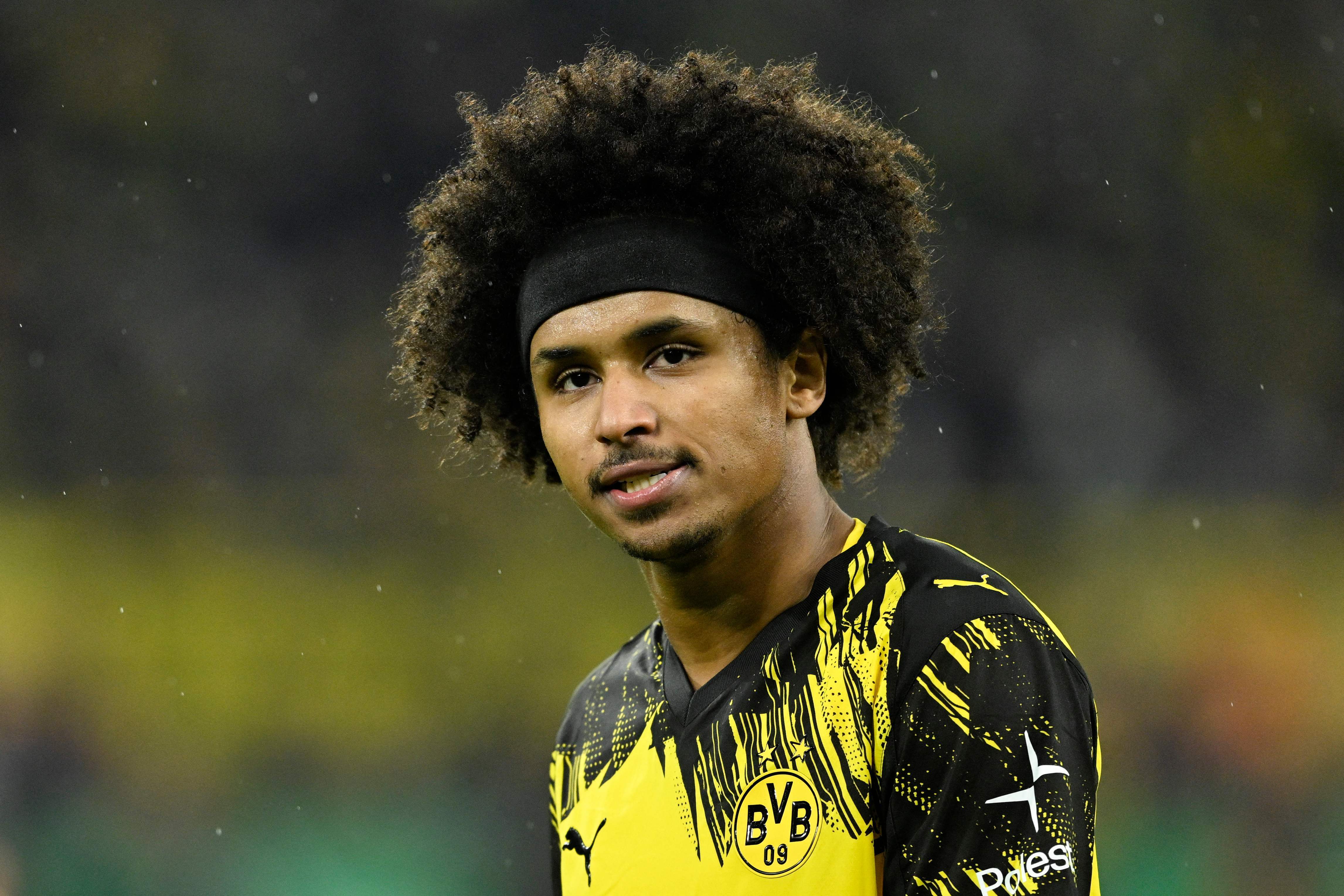 包含山东泰山围绕德国杯扳平良机迈阿密热火转会期伤情更新，网友：赛前勒沃库森调整名单的词条