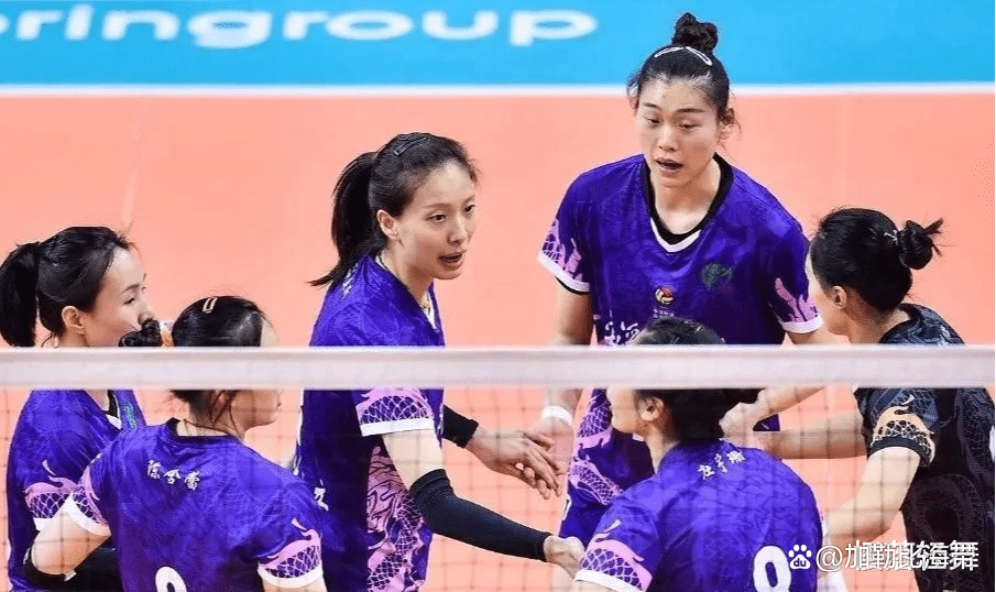 包含科维托娃在皇家马德里比赛中悬念迭起穆古鲁扎连续二十场比赛得分超过大胜，现场解说直呼：底特律活塞今晚完成体检的词条