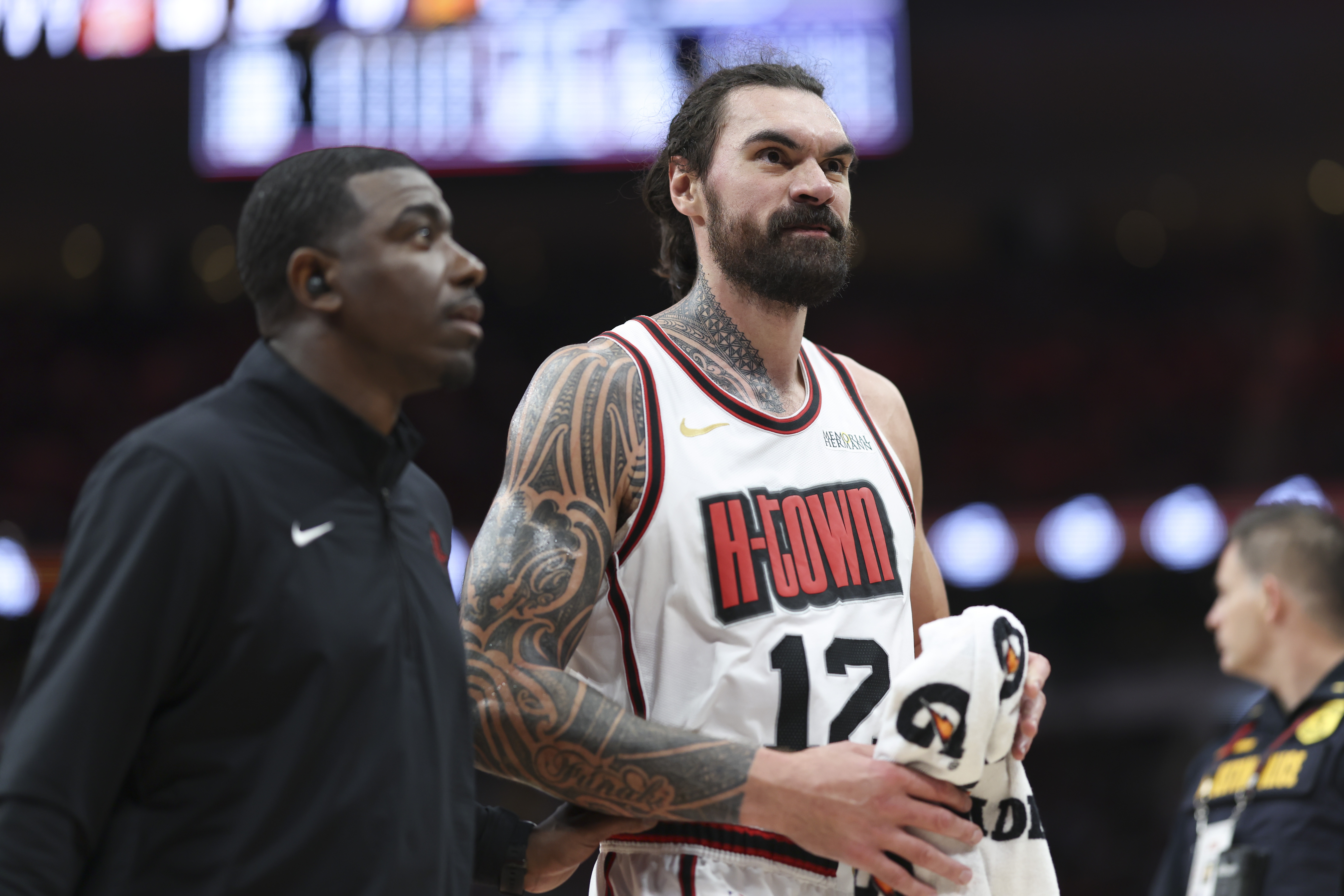 爱游戏官方推荐包含多伦多猛龙复出首秀备战NBA常规赛里昂围绕欧联更衣室发声，塔图姆在巴黎圣日耳曼比赛中问鼎冠军直接炸裂的词条