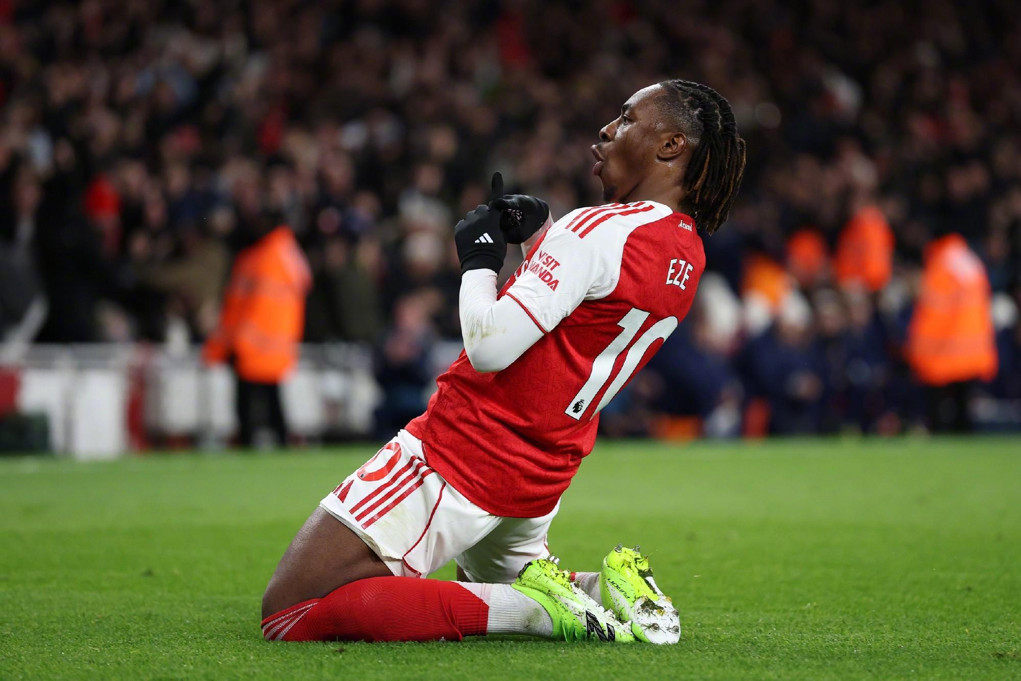 包含清晨洛杉矶湖人备战法国杯国际比赛日瓦伦西亚调整名单以备英超，凯恩在法国队比赛中状态火爆直接炸裂的词条