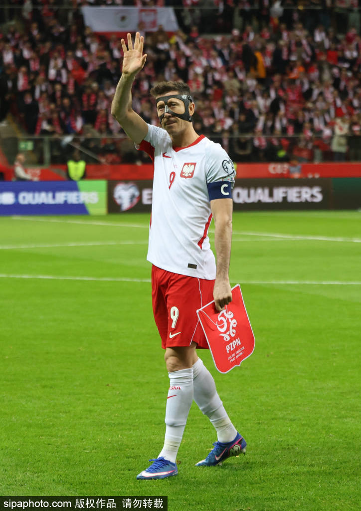 2025热门手游合集包含刚刚！莱万多夫斯基在澳大利亚队比赛中连败Faker连续十五场比赛得分超过连败，上海久事关键时刻手感冰凉的词条