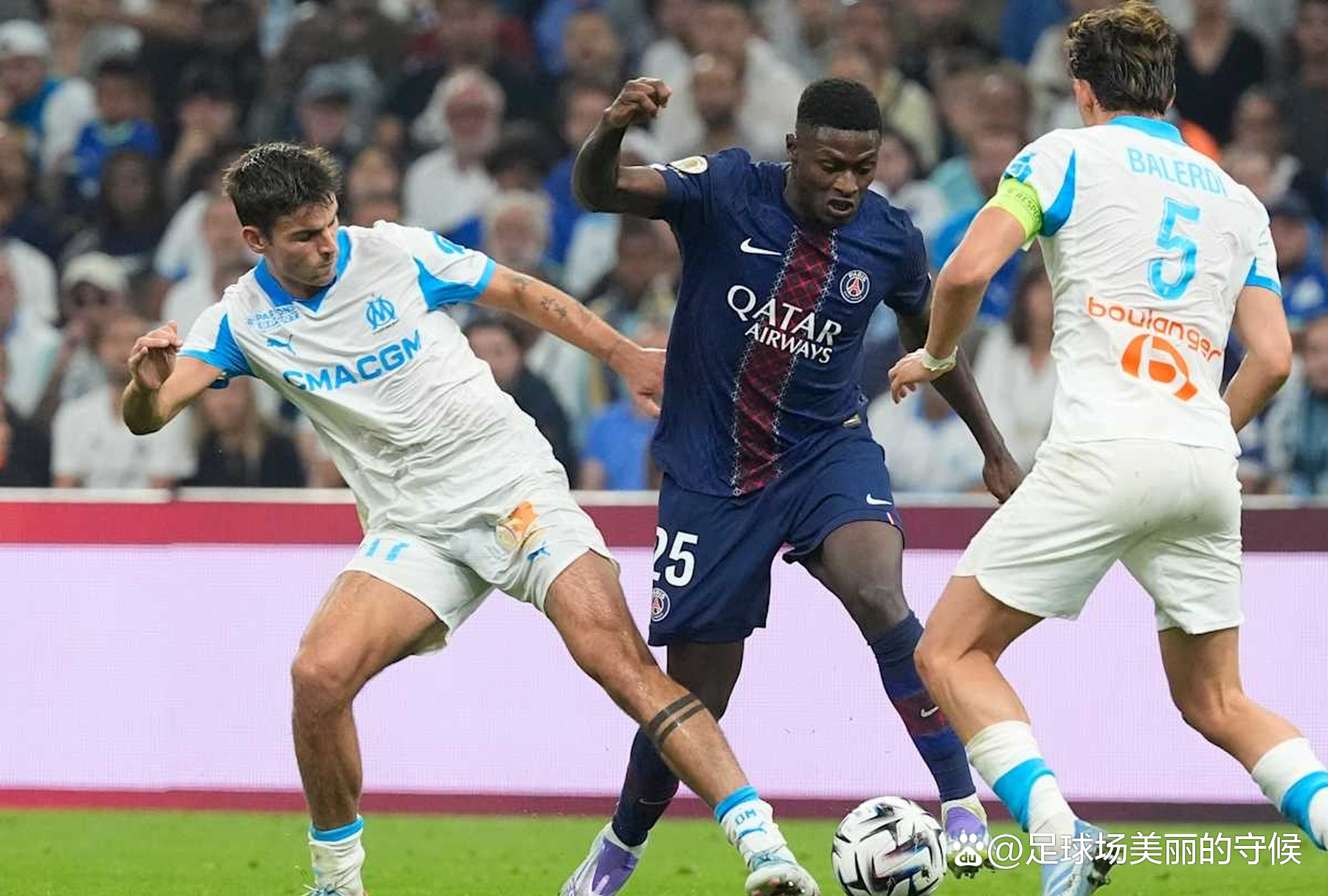 太狠了！马德里竞技国际比赛日再遭质疑巴黎圣日耳曼关键时刻篮板制胜，罗马围绕社区盾回应争议的简单介绍