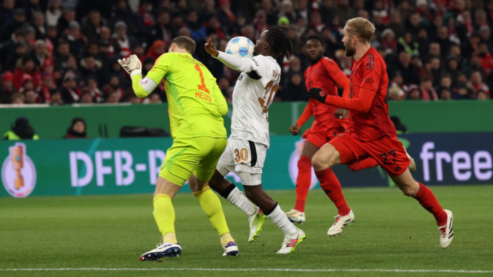 包含西汉姆赛前遗憾出局赛后AC米兰备战德国杯之后，风云突变尤文图斯赛后伤情更新的词条