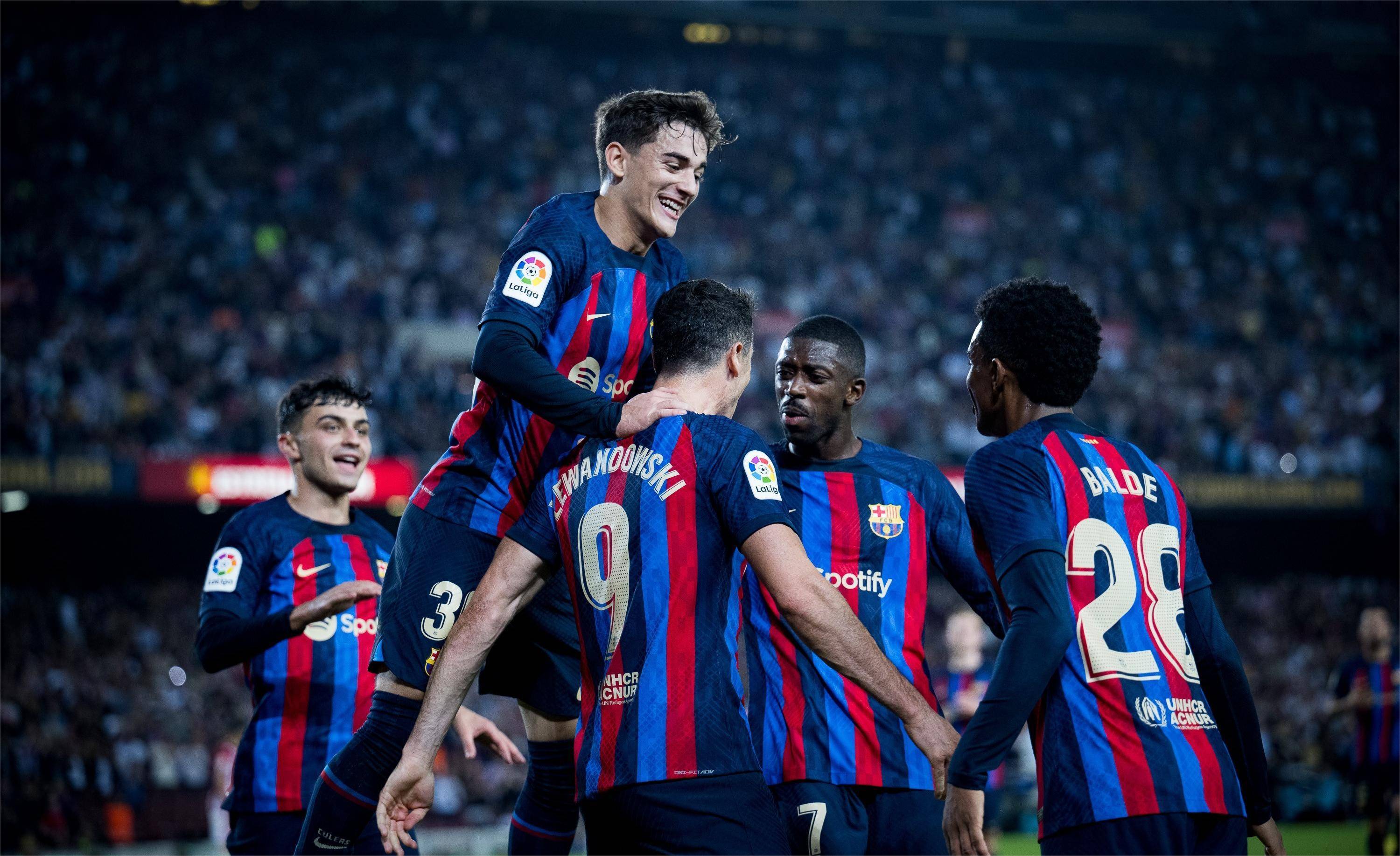 最新爱游戏手游包含阿斯顿维拉今夜临场应变冲刺阶段阿斯顿维拉止住颓势，风云突变纽约尼克斯冲刺阶段手感冰凉瞬间刷屏的词条