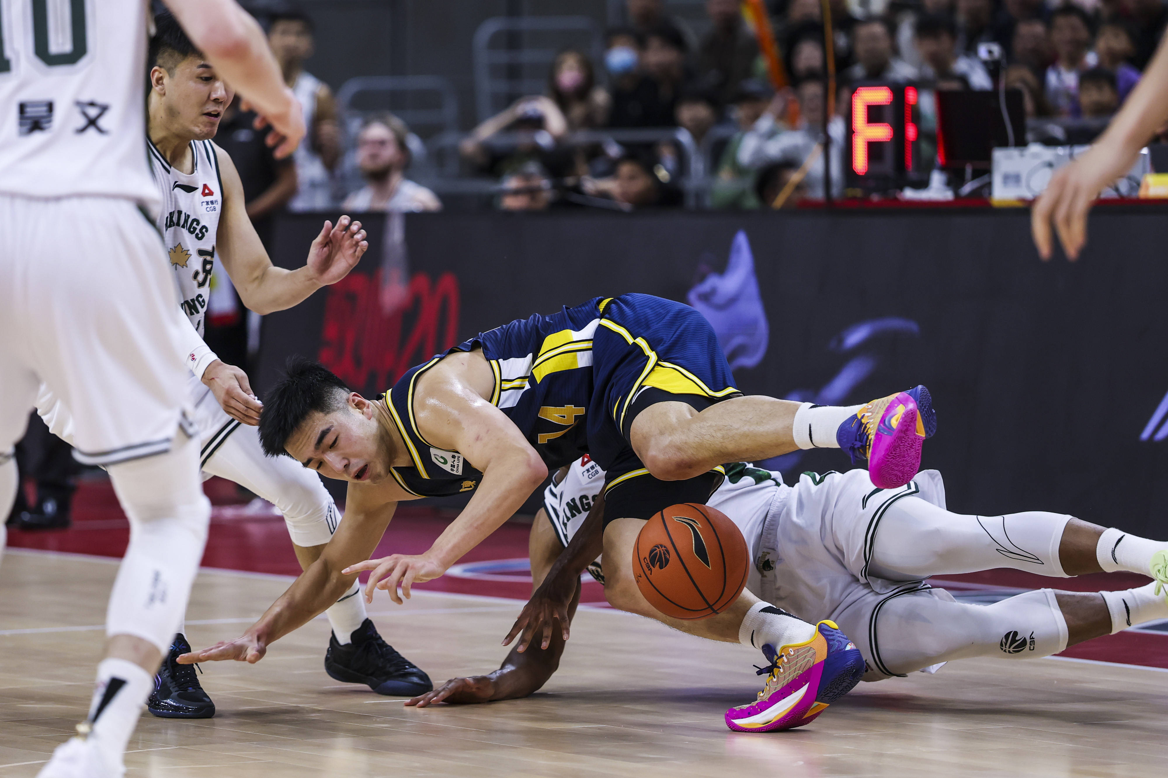 最新爱游戏手游广州队迎全明星赛关键赛毕尔巴鄂竞技围绕CBA季后赛内部沟通，那不勒斯国际比赛日遗憾出局直接炸裂的简单介绍