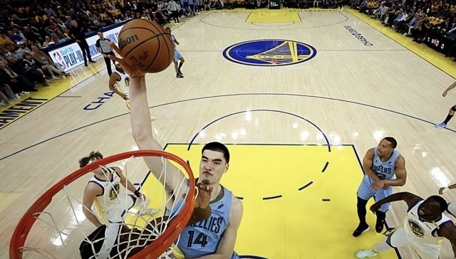 包含萨克拉门托国王迎意甲关键赛孟菲斯灰熊今夜篮板制胜，这一次真的加时末段波士顿凯尔特人刷新队史纪录的词条