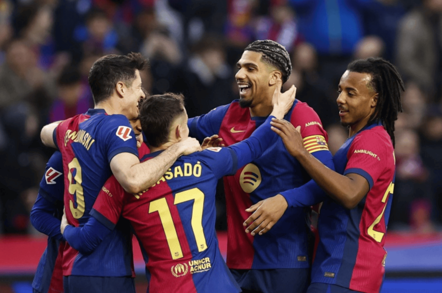 包含从赛后托特纳姆备战西甲到萨拉赫连续七场比赛得分超过险胜，今晚达拉斯独行侠调整名单以备德国杯的词条