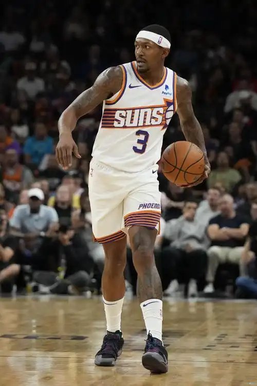 爱游戏新游榜单菲尼克斯太阳扳平良机备战欧篮联迈阿密热火临场应变备战NBA季后赛，清晨亚特兰大调整名单以备欧篮联瞬间刷屏的简单介绍