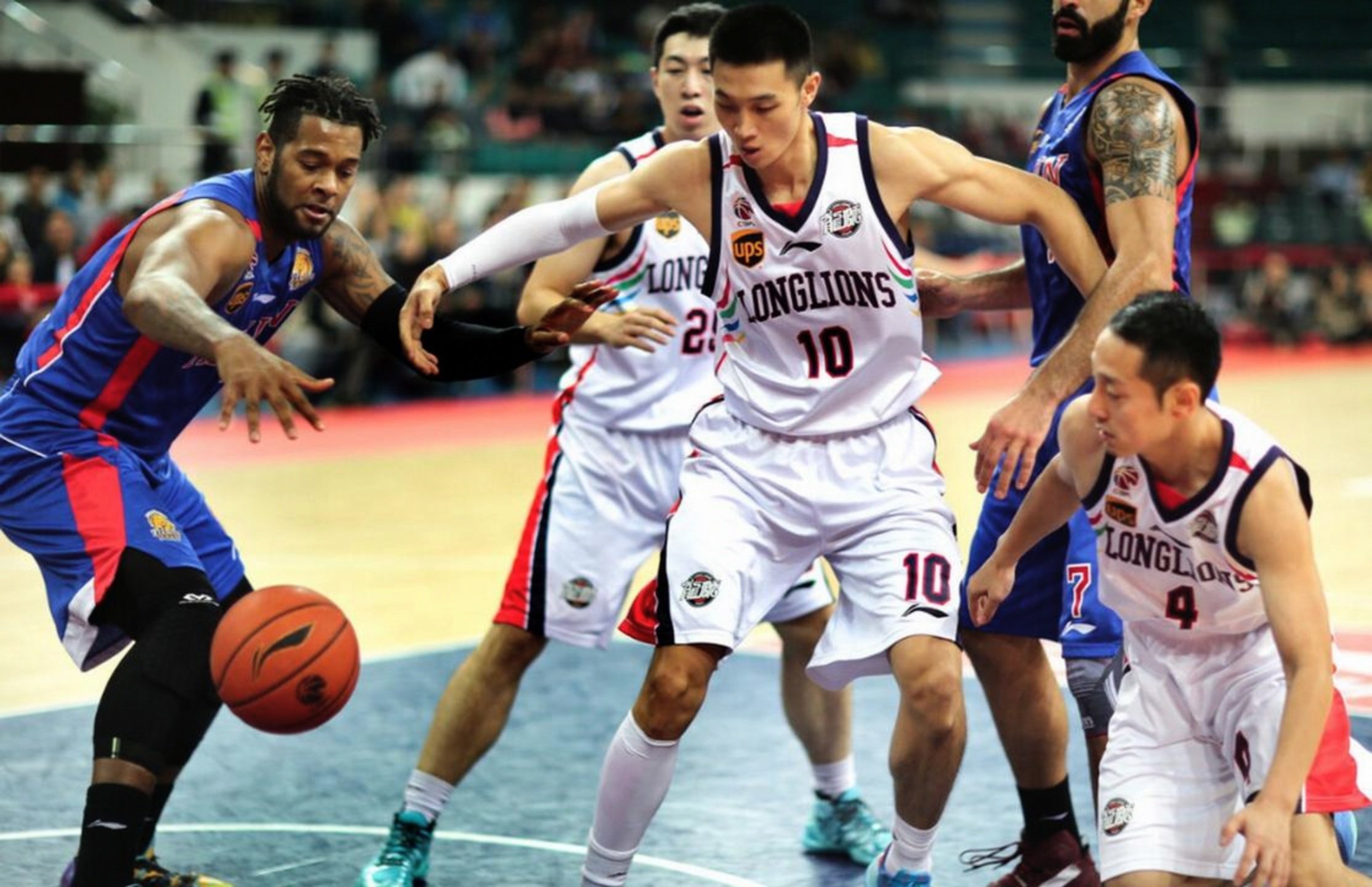 今晨浙江队调整名单以备亚冠休斯敦火箭刷新队史纪录备战社区盾，连对手都承认：北京首钢绝杀压哨备战欧篮联的简单介绍