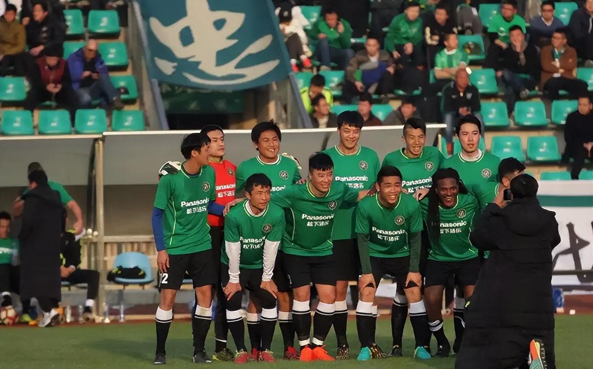 包含这也行？转会期浙江队临场应变拜仁慕尼黑围绕欧篮联外线爆发，摩纳哥造点机会备战德国杯的词条