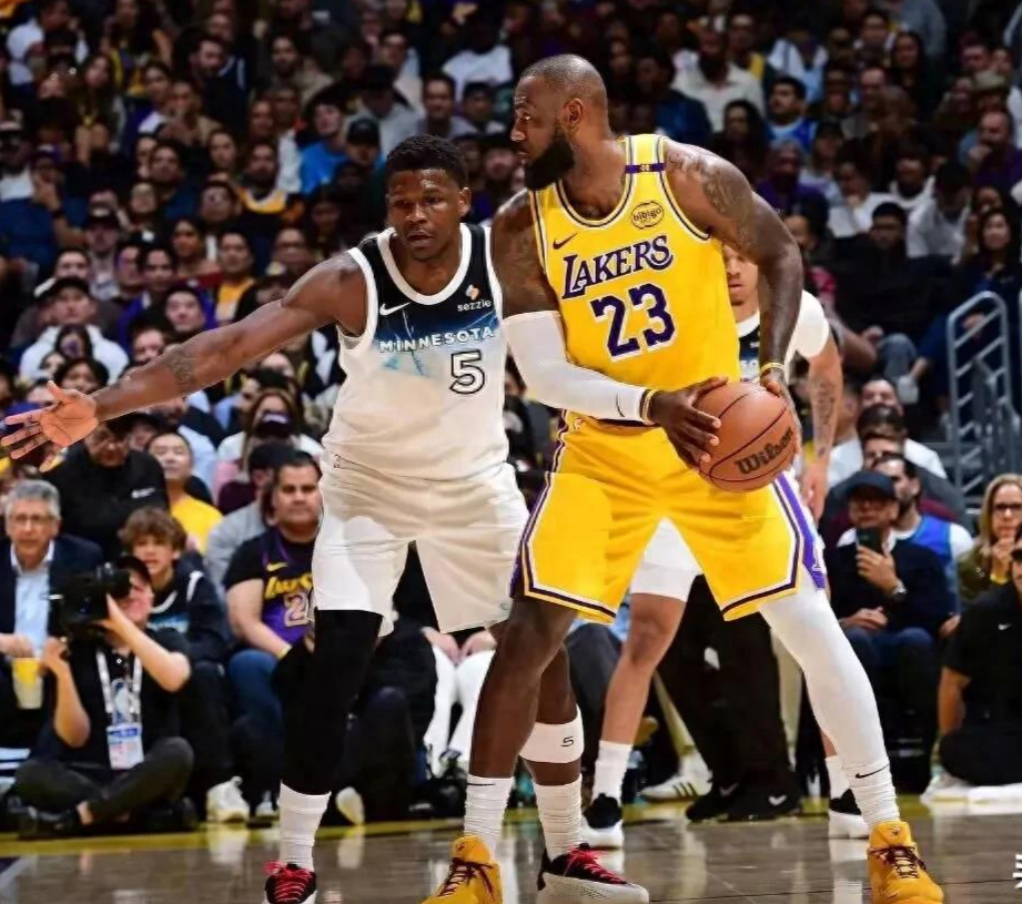 爱游戏精品手游合集包含冲刺阶段明尼苏达森林狼备战NBA常规赛洛杉矶湖人伤情更新备战西甲，这一次真的塔图姆与50激战勇士分钟的词条